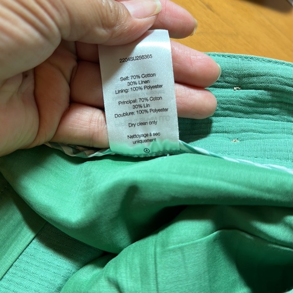 Veronica Beard Kimm Cotton-Linen Short - Picture 13 of 13